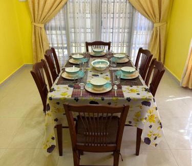George Town Villa | GS HOMESTAY WHOLE VILLA