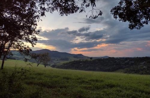 Brazopolis Cabin | Guacamayo Home