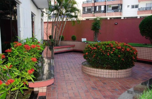 Praia do Morro Apartment | Guarapari. ES. Alugo excelente apartamento a 100 m do mar.