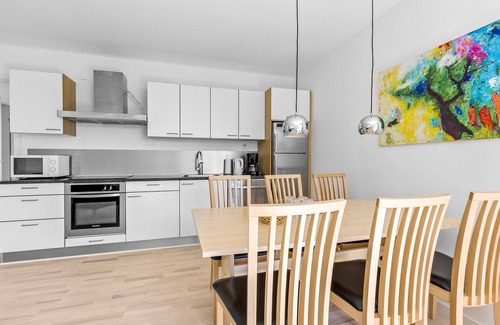 Gudhjem Apartment | Gudhjem Søpark Lejl. 52