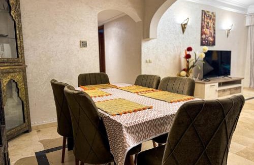 Oulad Khallouf Apartment | Gueliz 2-BR Apt Majorelle Garden Spacious Terrace