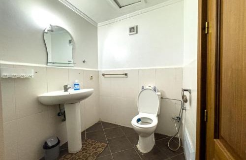 Oulad Khallouf Apartment | Gueliz 2-BR Apt Majorelle Garden Spacious Terrace