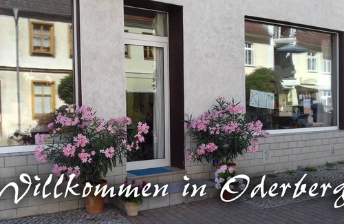 Oderberg Apartment | Guest apartment in the Künstlerhaus Johanna Martin