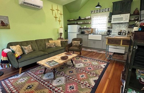 Posey Cabin | Guest Cabin at Three Falls Ranch