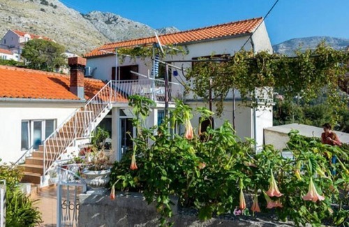 Zupa dubrovacka Apartment | Guest House Fontana - Two Bedroom Apartment with Terrace and Sea View