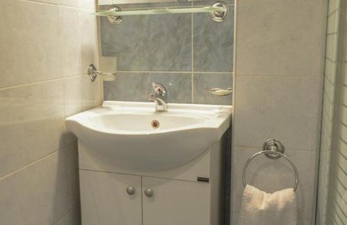 Sapareva Banya House | Guest House Ivel