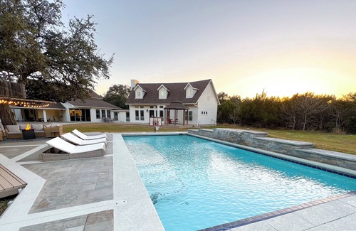 Georgetown House | Guest House Oasis: Resort Style Pool
