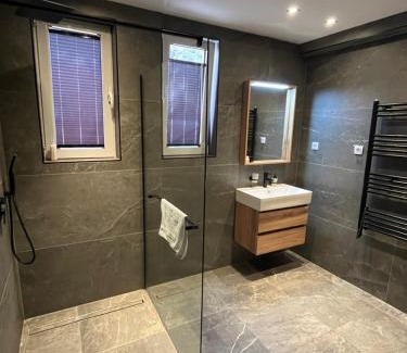 Kotor Hotel | Guest house - TIANIS - Self check-in