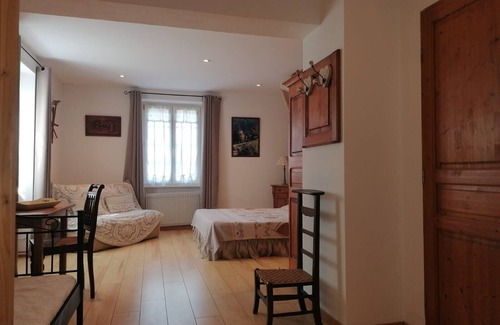 Elsenheim Bed & Breakfast | Guest Room 'À L'ancienne Boulangerie - Bussard'