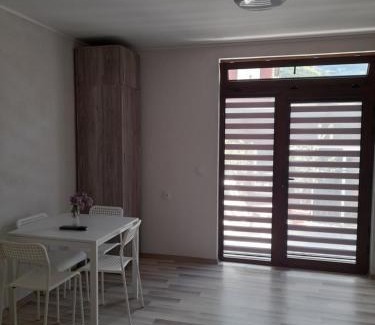 Sapareva Banya House | Guest Rooms IDeR