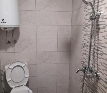 Sapareva Banya House | Guest Rooms IDeR