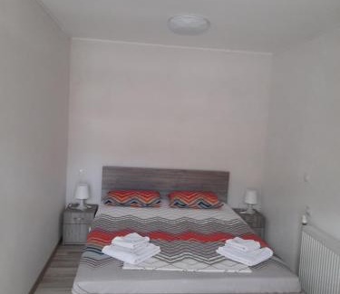 Sapareva Banya House | Guest Rooms IDeR
