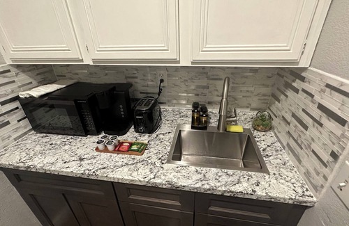 Chula Vista Apartment | Guest suite “attached”– fully private with its own entrance and bathroom.