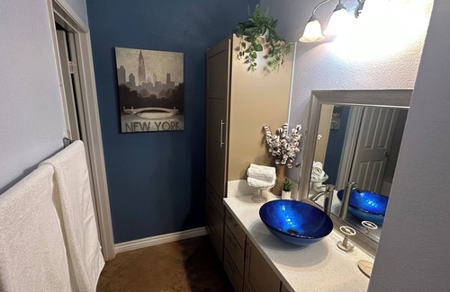 Chula Vista Apartment | Guest suite “attached”– fully private with its own entrance and bathroom.