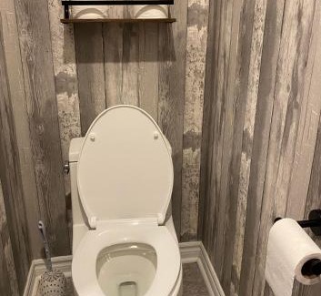 New Edinburgh Apartment | Guest suite in Ottawa's New Edinburgh Area