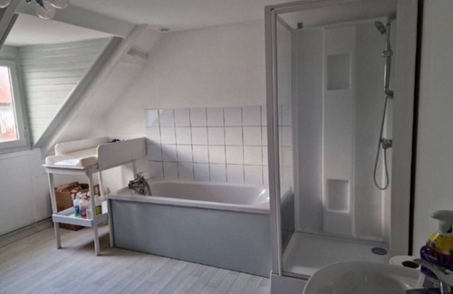 Canaples Bed & Breakfast | Guesthouse 'La Petite Auberge' with Wi-Fi