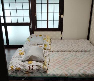 Isinomaki Apartment | Guesthouse MARU 民泊 丸 Vintage House Stay Free Parking, Wifi