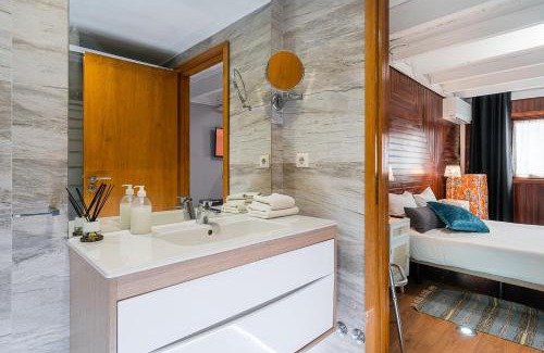 Sao Pedro da Afurada House | GuestReady - Fisherman's Shelter