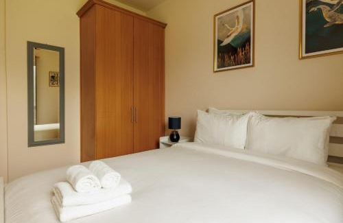 North Wall Apartment | GuestReady - Modern Docklands retreat in Dublin