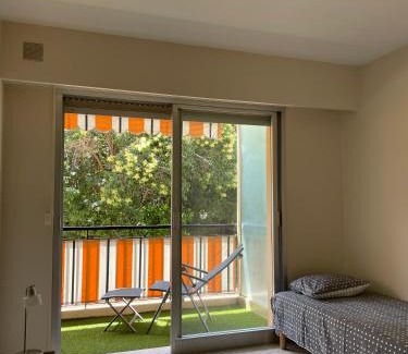 Le Cannet House | GuestRoom - Chambre d'hôte