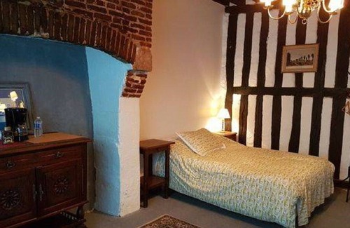 Sennely Cottage | ---Guestroom---