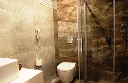 Ulus Hotel | Guleryuz Otel