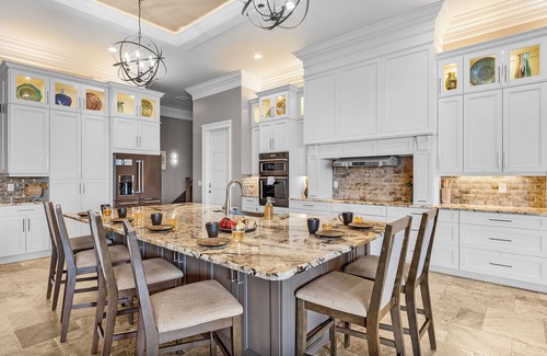 Pelican House | Gulf Access, Heated Salt Water Pool, Kayaks - Villa Surfside Escape - Roelens Vacations