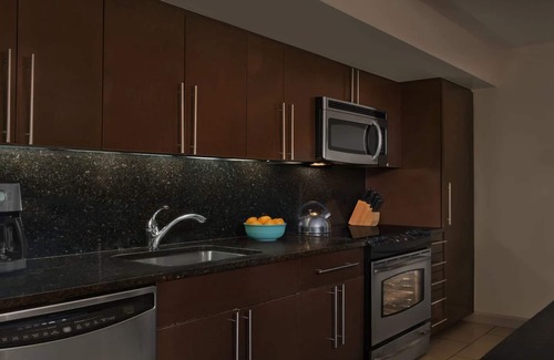 Marco Island Resort | Gulf Front - 3 Bedroom - Marriott's Crystal Shores - Full Resort Access