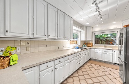 Siesta Key House | Gulf-Front Charm, Guest House Suite + Direct Beach Access on Siesta Key, Pet Friendly