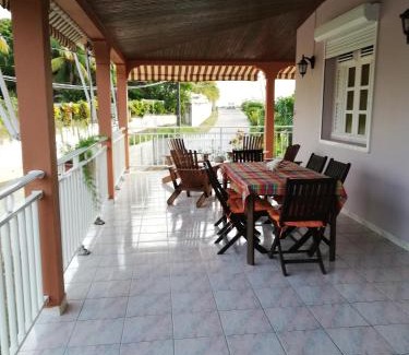 Trois-Rivieres Apartment | Hébergement mouchas F4 - dans Villa les Polycias