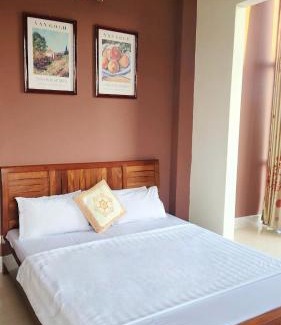 Cao Bang Hotel | Hòa An Hotel- motorbike rental