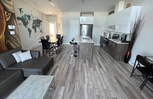 Saint-Jean-de-Matha House | Hôtel à la maison - La Vue du golf avec spa