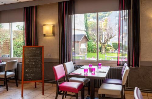 Argeles Gazost Hotel | Hôtel du Soleil Levant