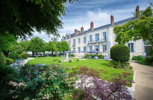 Laval Hotel | Hôtel Restaurants & Spa Perier Du Bignon