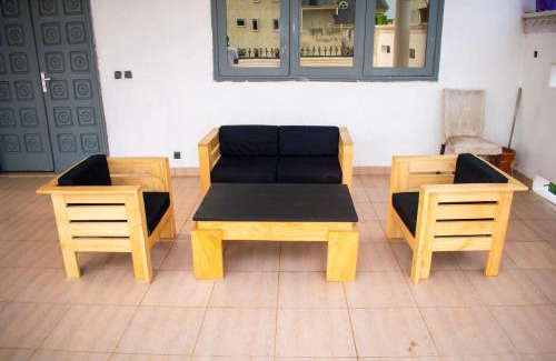 Littoral Department Apartment | Hôtel550