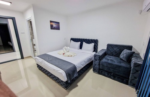 Kikinda Hotel | H-Oaza