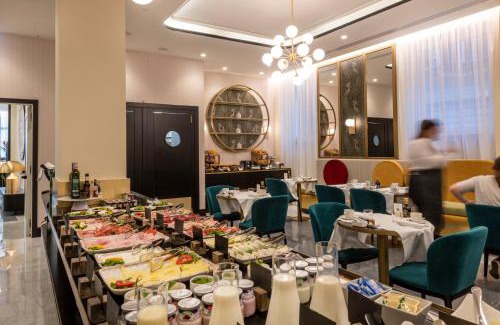 Rione II Trevi Hotel | H10 Palazzo Galla