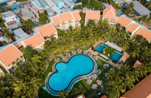 Ha Tien Hotel | Ha Tien Xua Hotel & Resort