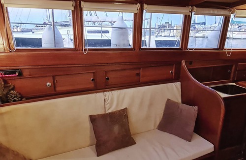 Plage d'Argeles Boat Rental | Habitable boat dock at Pier (in optional Mer) - Boat Patrimonial