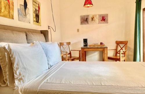 Esterito House | Habitación #4 a dos cuadras del malecón