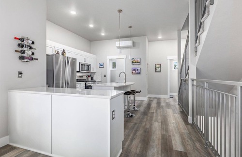 West Bench Condo | “#HabitueHomes - West Bench McCoy - New Condo! Treadmill!