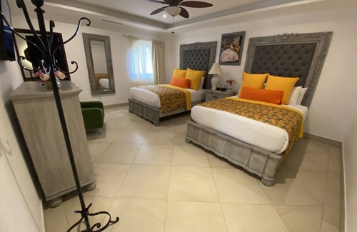 Cabo San Lucas Resort | Hacienda Encantada's 3 Bedroom Residence by the beachside in Cabo San Lucas