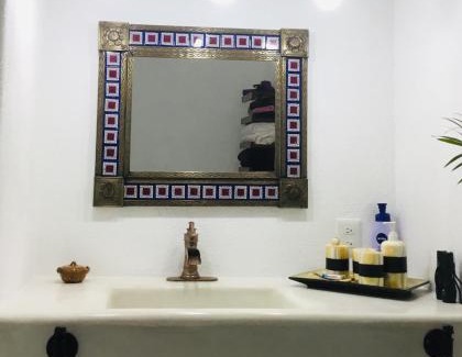 Barra de Potosi Bed & Breakfast | Hacienda La Rusa