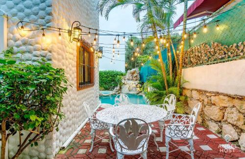 Playacar Fase I Villa | Hacienda-style Villa with Private Pool Steps to Beach