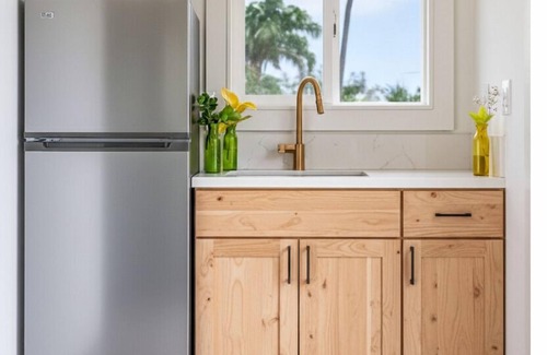 Punaluu House | Hale Kekana, 7BR Beachfront Estate