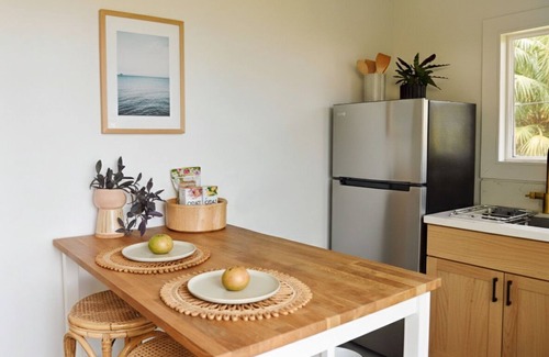 Punaluu House | Hale Kekana, 7BR Beachfront Estate