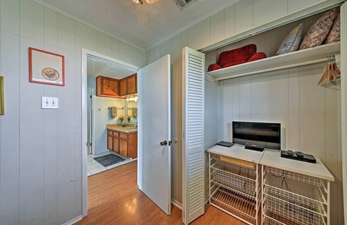 Terramar Beach House | < Half-Mi to Beach: Cozy Home w/Deck in Galveston