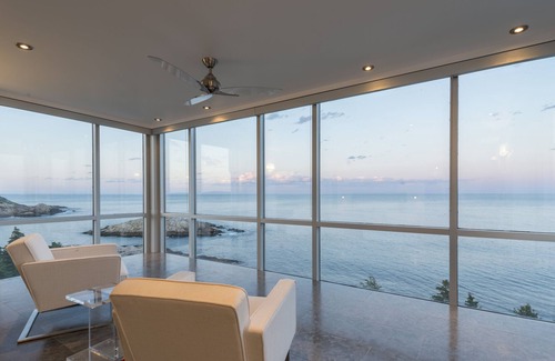 Duncans Cove House | Halifax's ultra-luxury modern oceanfront hotel