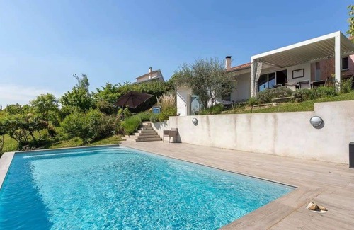 Sainte-Foy-les-Lyon House | Hamac Suites - Villa Les Balmes - 8 voyageurs