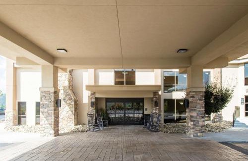 Caryville Hotel | Hampton Inn Caryville-I-75/Cove Lake-State Park